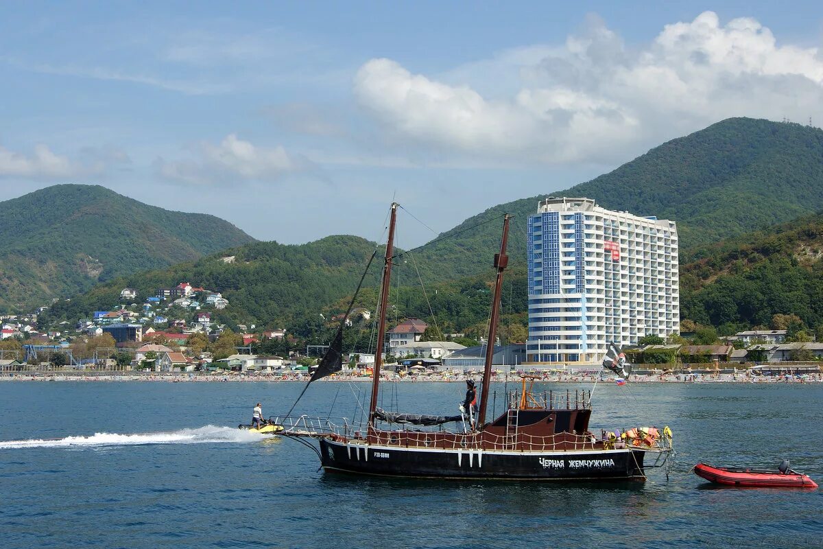амвель лазаревское. черное море город лазаревское. лазаревское сочи отдых 2024. лазаревское 2023. лазаревское краснодарский край.