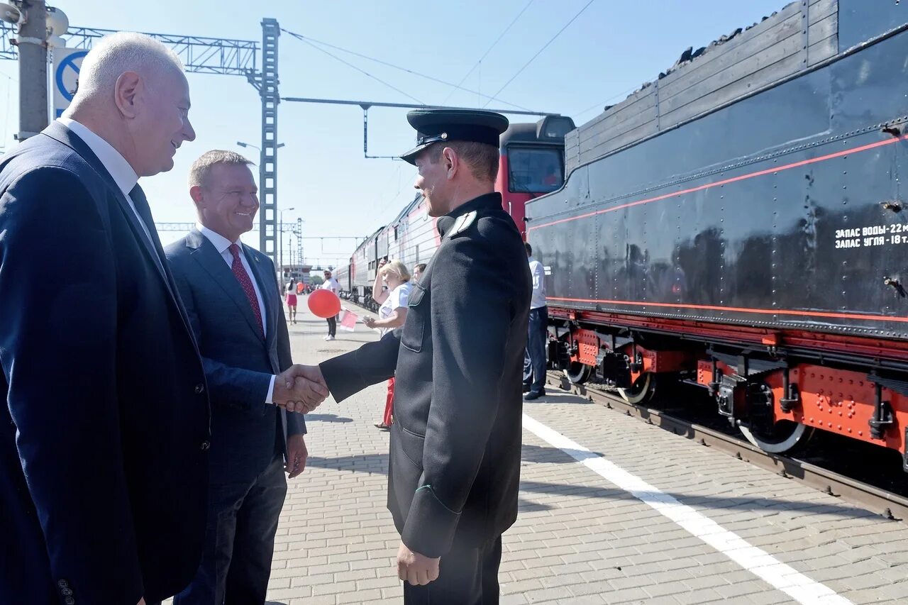 Новости дня курск. Поезд Победы. Поезд в завтрашний день. Аллея славы Курск. Новости куряне отметили79ю годовщину Курской битвы.