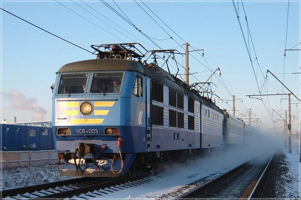 Электровоз чс12. Поезд Юность Москва Санкт-Петербург. Чс6-022 2022. Чс7 Санкт Петербург Москва. Электровоз в 12