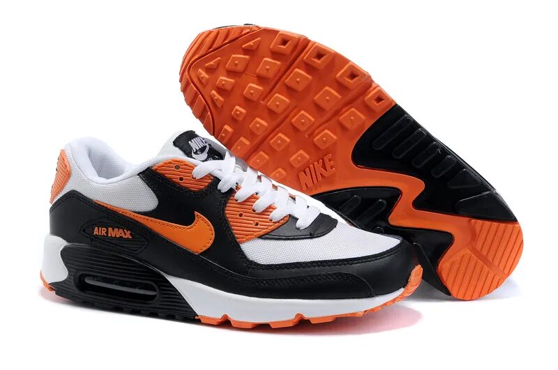 Nike Air Max 90 черно оранжевые. Найк АИР Макс 90 оранжевые. АИР Макс 90 черно оранжевые. АИР Макс 90 черные с оранжевым.