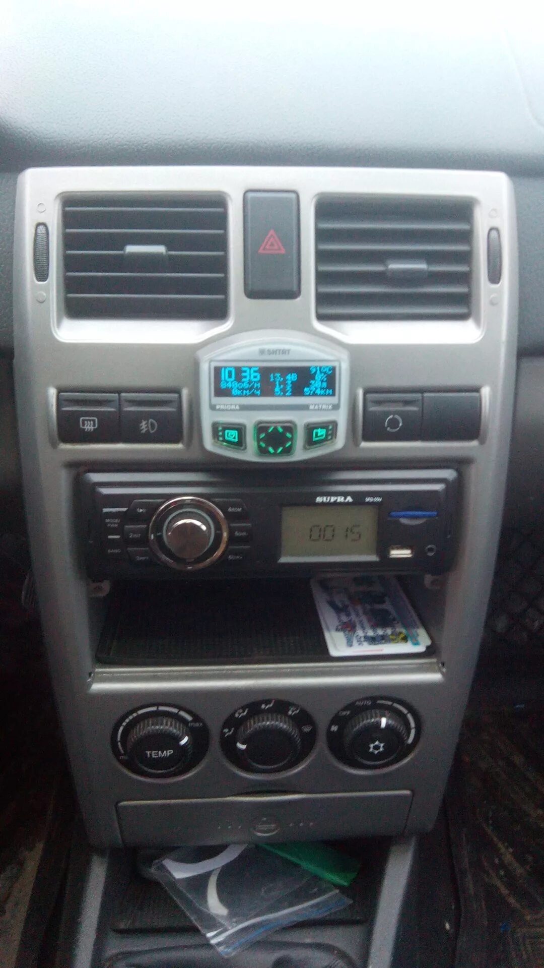 Бк штат на приору 1. Бортовой компьютер лада приора 1. Разъем под бортовой компьютер приора 2. Бортовой компьютер ваз приора штатный. Разъем под бортовой компьютер приора 2.