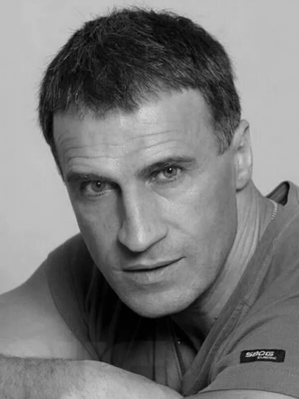 Сармат дедюшко. Александр дедюшко оперативный псевдоним. Актер сыгравший албанца. Александр дедюшко псевдоним албанец 3. Актер сыгравший албанца.