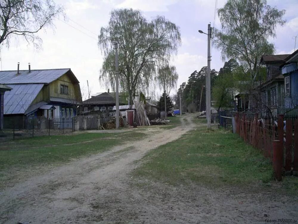 В какую деревню переехать