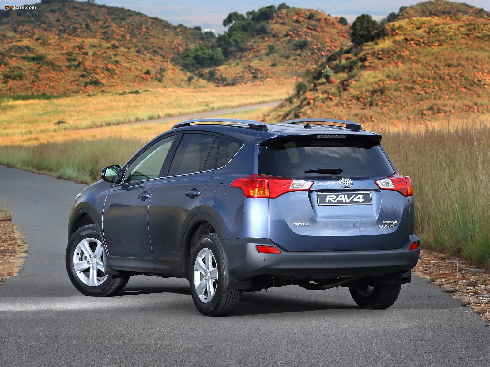 Рав 4 функции. Рав 4 2013. toyota rav4 универсал. toyota rav4 2013. тойота рав 4 2013 года.