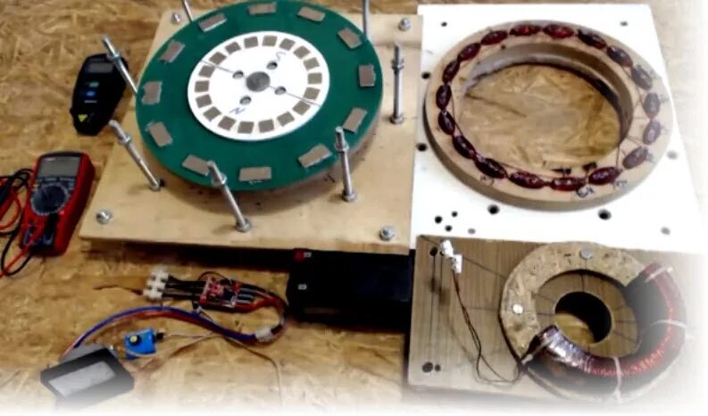 генераторы своими руками видео. генераторы своими руками видео. ветрогенератор из коллекторного электромотора переменного 220в. генератор из неодимовых магнитов 12 вольт.