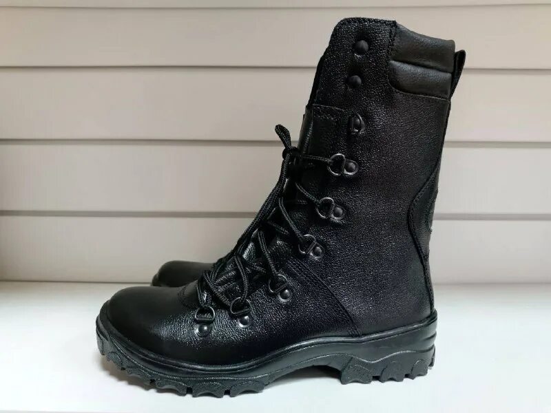 Типы шнурования берцев. Шнуровка берц. Берцы англия 2. Берцы англия 5077 (42). Штумпштифель 2005 берцы.