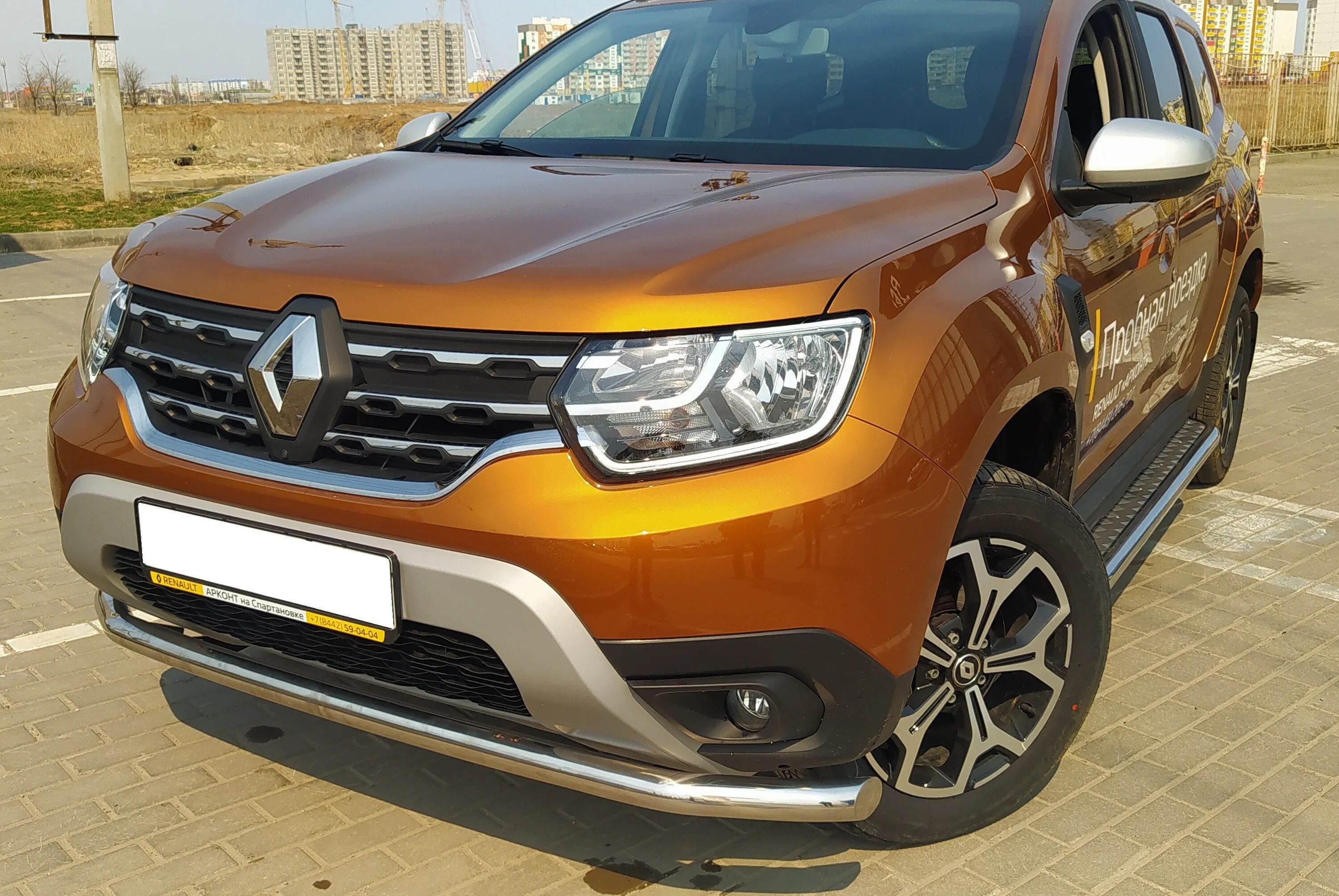 Бампер дастер 2025. Renault duster 2025 пороги. пороги на рено дастер 2025. duster 2025. защита бампера рено дастер 2025.