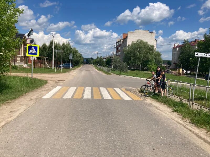 Погода жуков калужская область на 10. Калужская область район Жуков. Жуково Калужская область. Город Жуков Жуковский район. Город Жуков Калужской области фото.