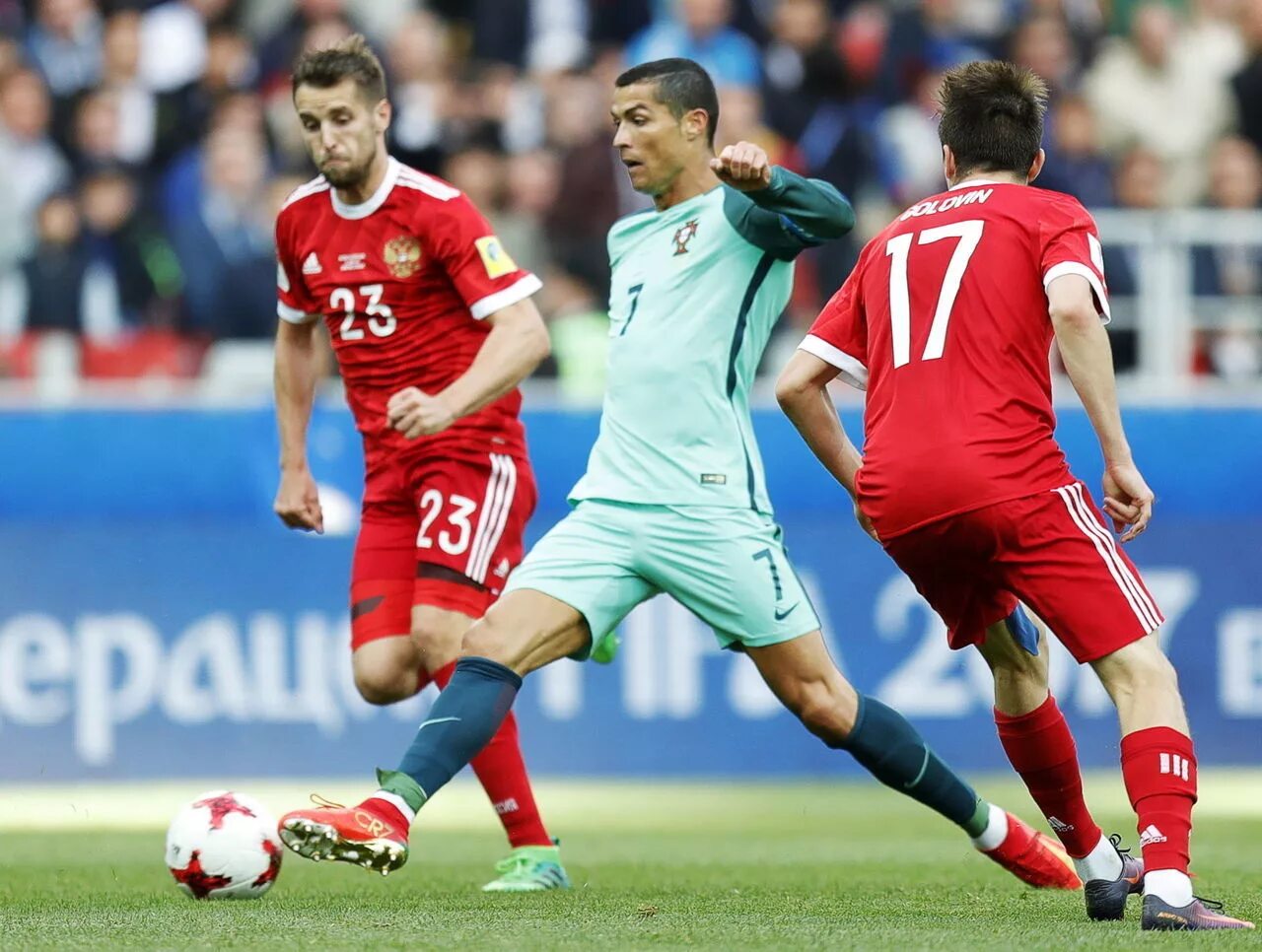 Конфедерация 2013. Конфедерация 2013. Испания против италии футбол. Кубок конфедераций по футболу бразилия-испания. Confederations cup 2013 sbc david luiz.