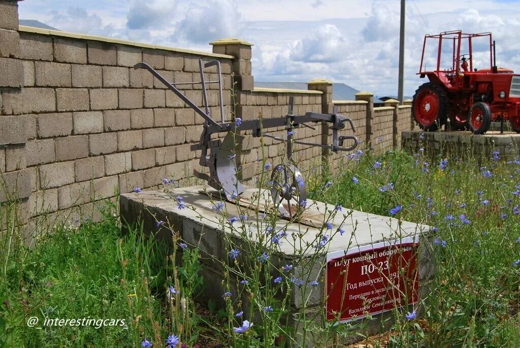 Курская васильевка оренбургская. Курская васильевка оренбургская область. Храм михаила архангела с. Село курская васильевка оренбургской. Эконива курская васильевка.