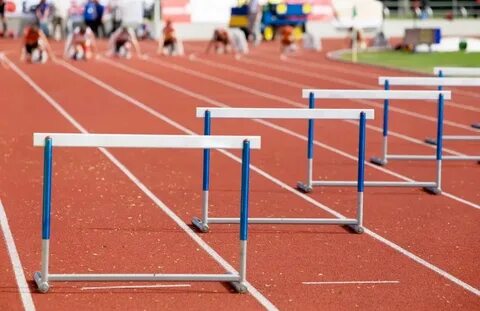 Сколько барьеров на дистанции 400