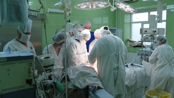 Сосудистая хирургия белгородская областная. Нейрохирургия псковской областной. Нейрохирургия рокб операционная. Нейрохирургия белгород областная больница. Нейрохирургическое отделение.