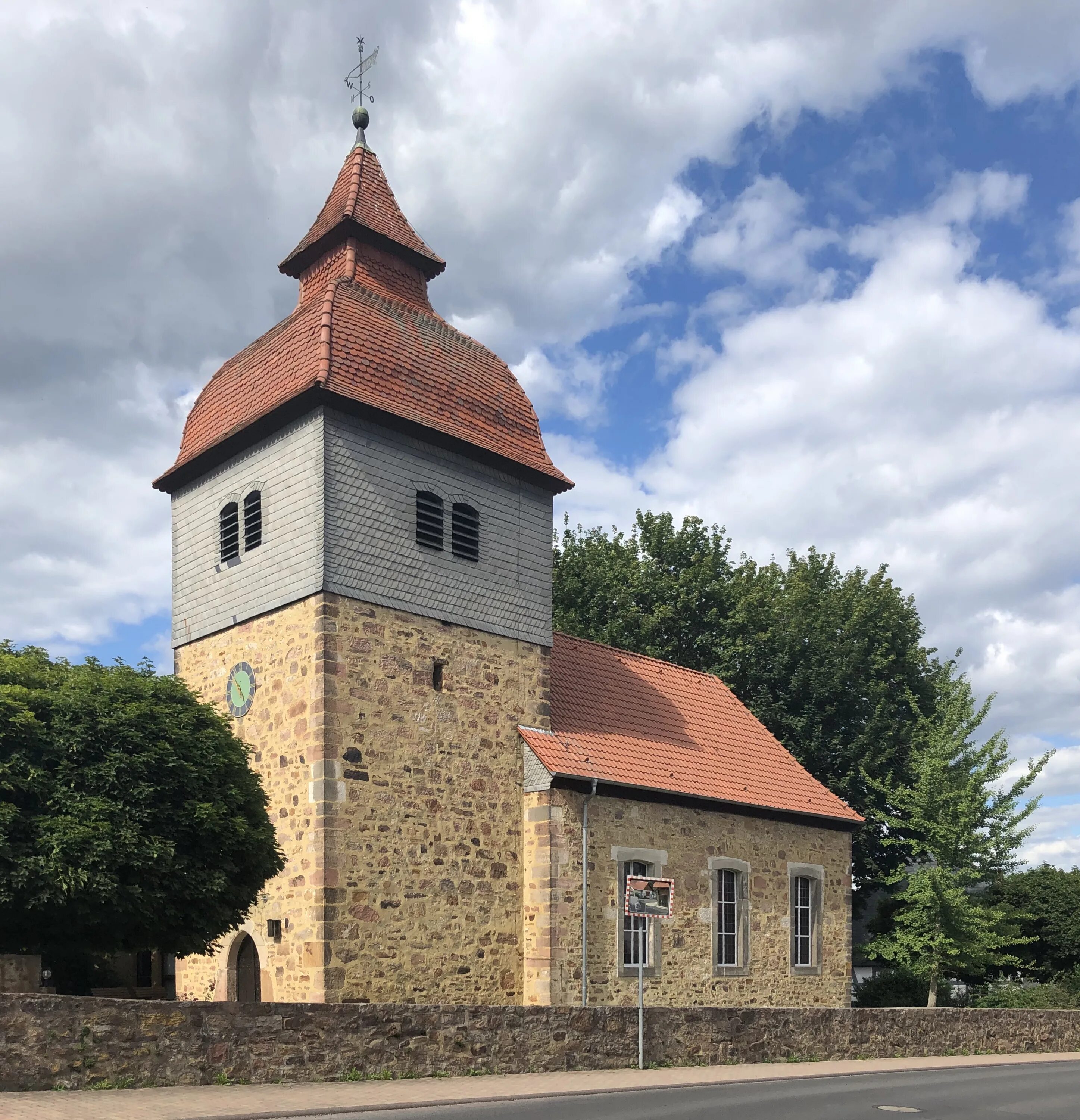 Первая бебра. Bebra город. Памятник бебре. Бебра город города германии. Первая бебра.