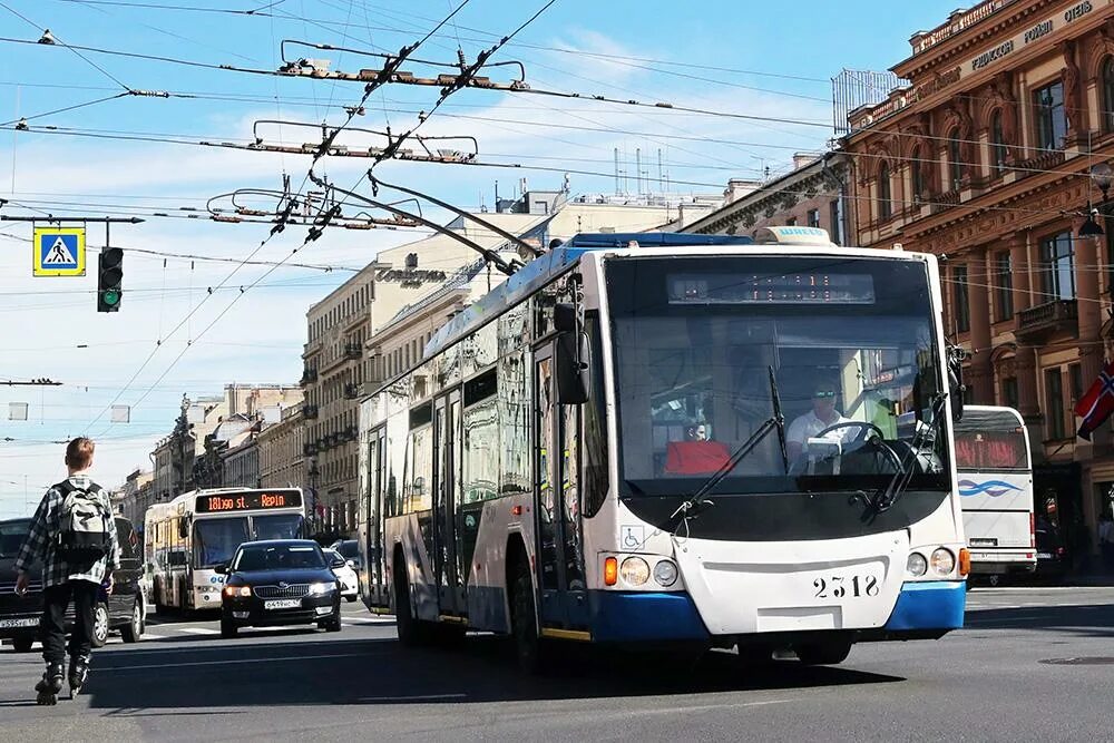 Движения троллейбуса 13. Троллейбус в Петербурге 1902. ВМЗ-6215 троллейбус. Первый троллейбус в Санкт Петербурге 1902. 1902 — В Петербурге проведены испытания первого в России троллейбуса..