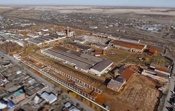 Катайск заводы. Поселок созимский. Сахарный завод коммунар курская область. Катайск курганская область. Катайск завод.