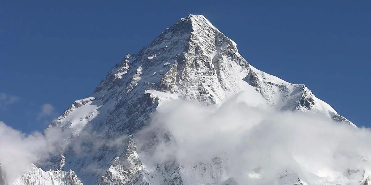 Вершина k2, гималаи. Восхождение на гору чогори. К2 гора в гималаях. K2 гора. К2 12 2.