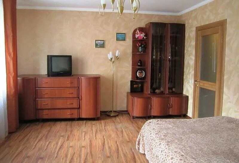 Тула квартиры снять центр город. Квартиры в центре тула. квартиры в туле фото. квартиры в туле на сутки снять недорого однокомнатную. квартиры в туле в красивом доме.