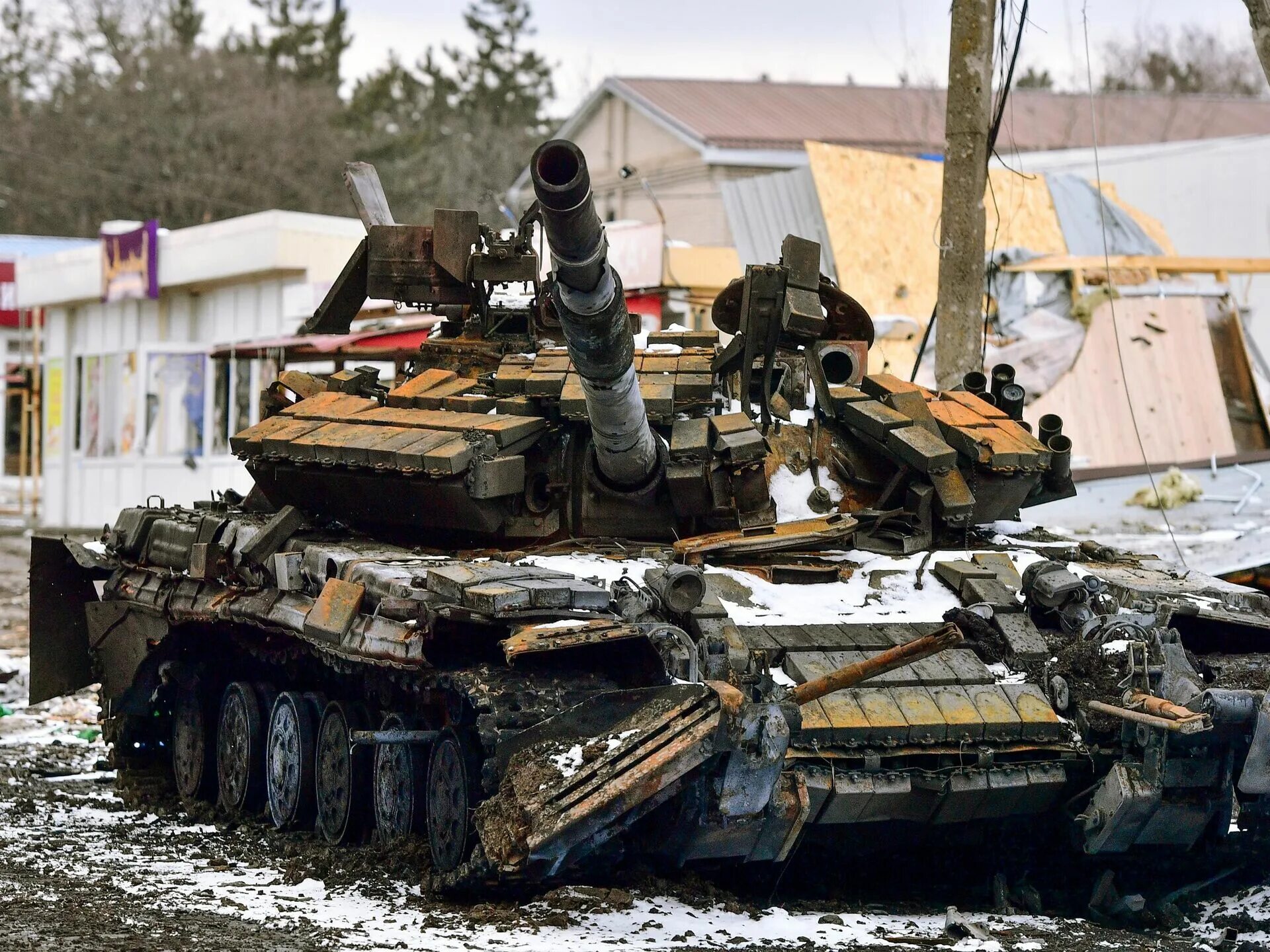 Танки донбасс т72 украина. Украинский бмп-2 подбитые. Подбитая техника всу 2022 в херсонской области. Т64 всу на донбассе. Подбитая украинская.