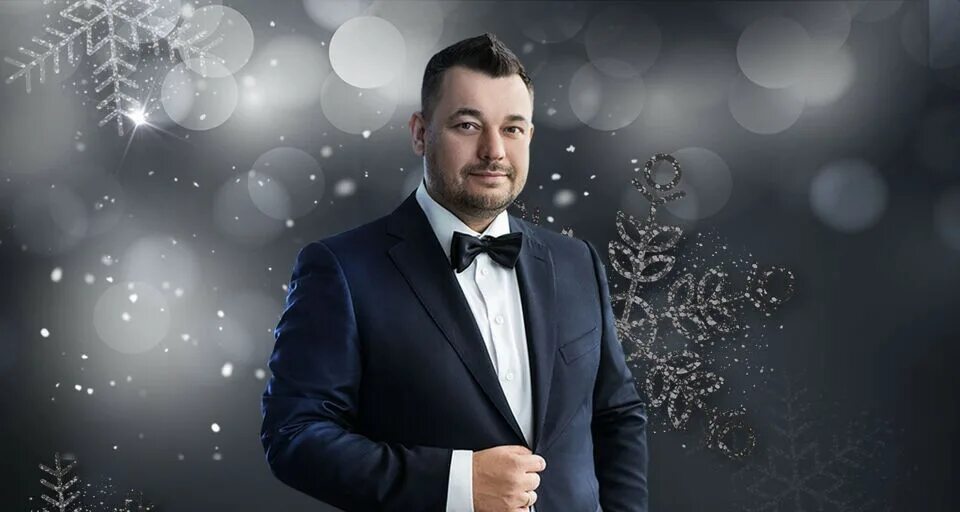 Когда мы были молодыми. Руки вверх молодыми новогодняя. Руки вверх с новым годом текст. Я твоя маленькая девочка текст. Группа руки вверх 1996 год.