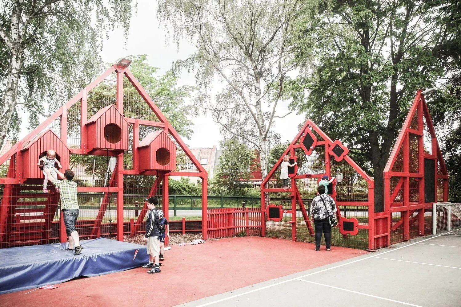 Ru 1 playground