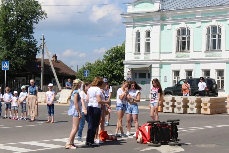 Прогноз погоды меленки владимирская. Город Меленки. День города Меленки. Город Меленки Владимирской области. Население г.Меленки Владимирской области.