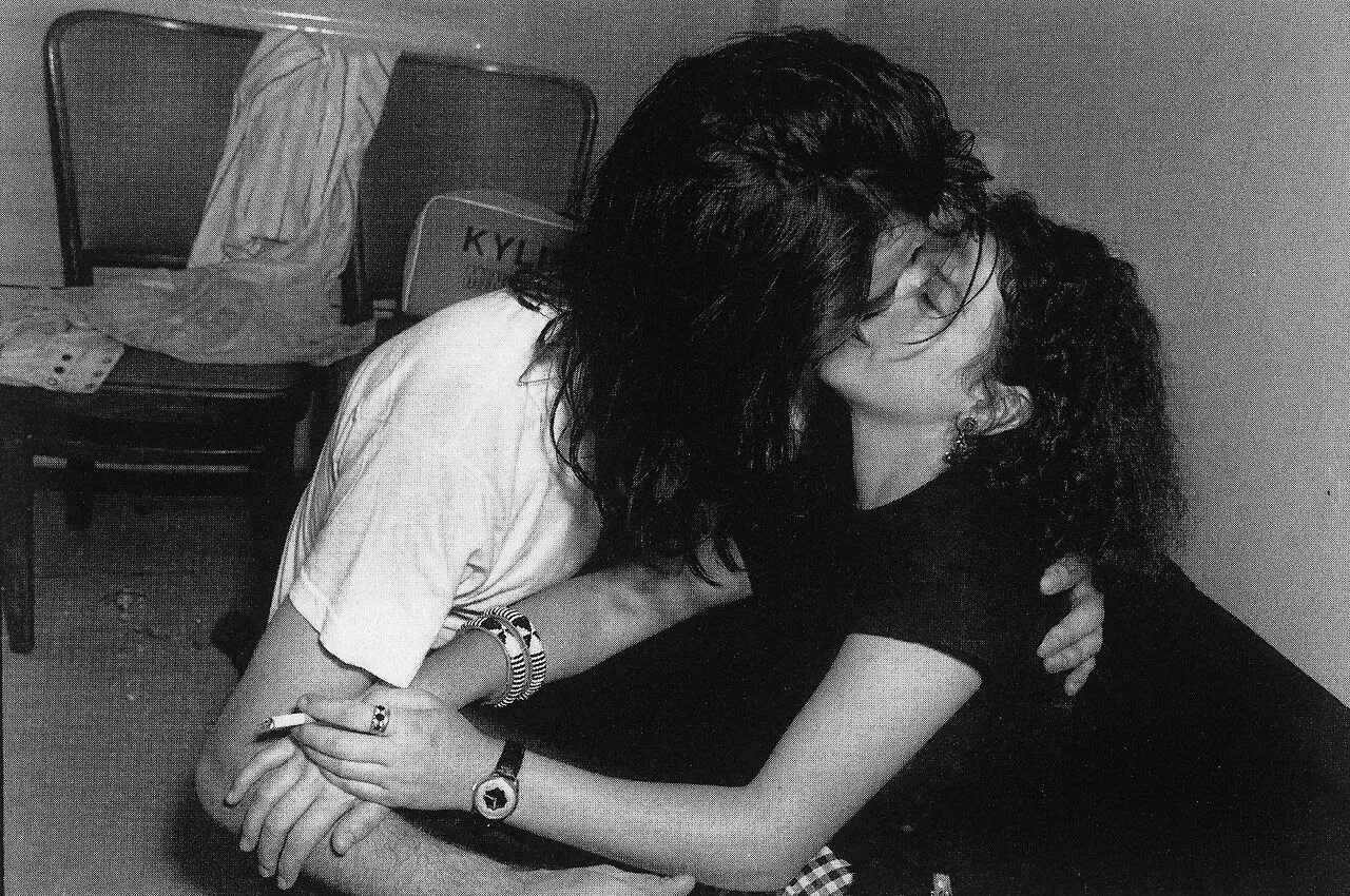 Nick cave kylie minogue. Вивьен Карнейро и ник Кейв.