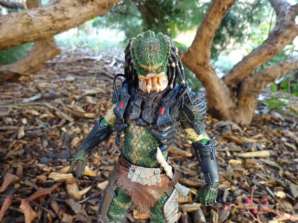 Люди хищные природы. Фигурки. Хищников. Лост. Клана. Lost Predator NECA. Хищник 2 лост клан фигурка. Лост Ладженс хищник.