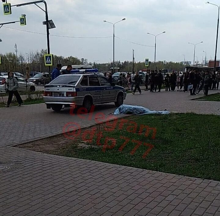 Сильный дождь шоссе. Чп в люберцах. Мужчина упал из окна в люберцах. Чп в люберцах. Пожарная часть люберцы.