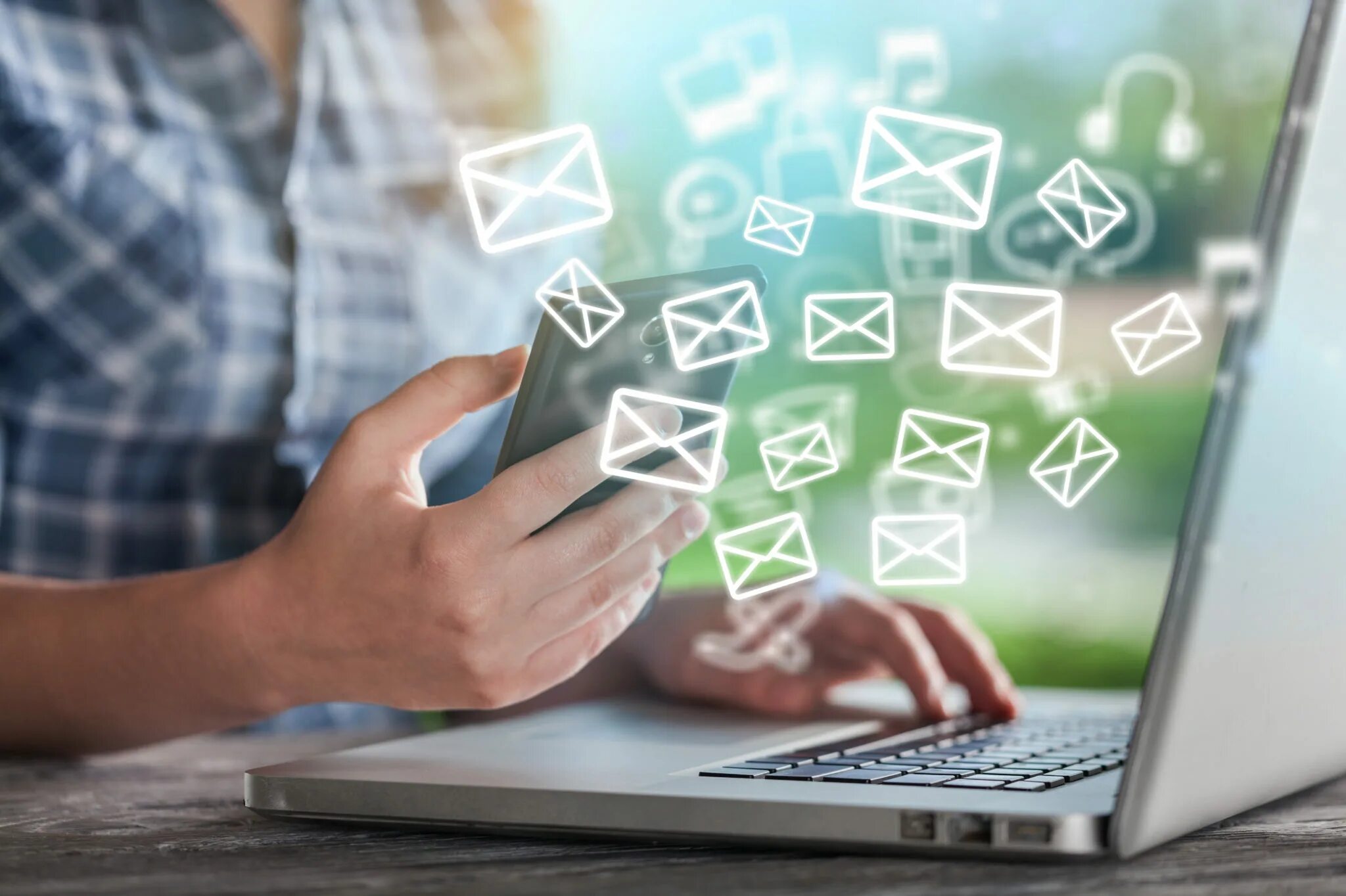 A lot for your email. Электронный маркетинг картинки. marketing automation. email маркетинг ноутбук. email кампания.