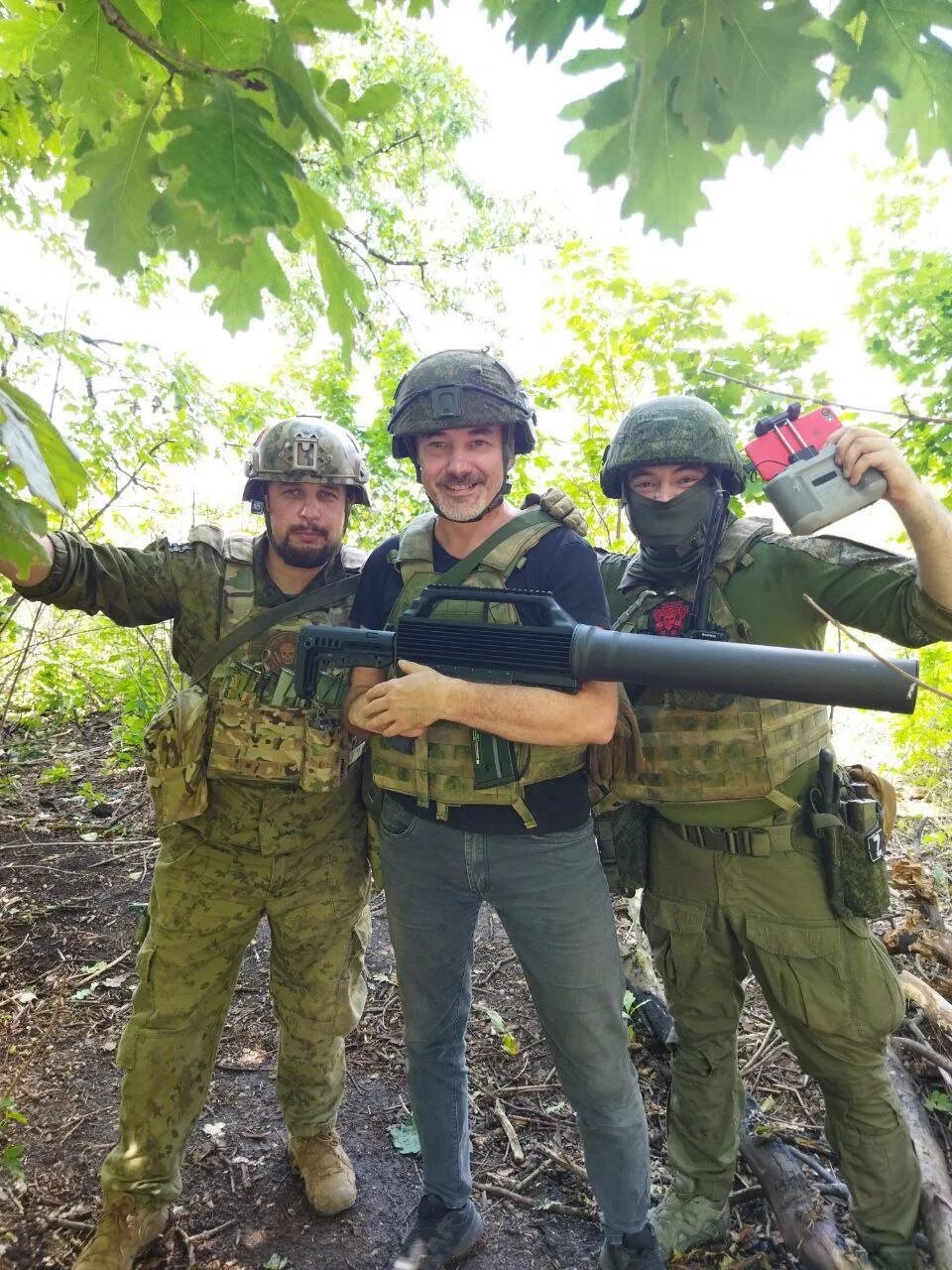 Гана донат. Антидроновое ружьё ЛПД-801. ЛПД-801. Российские военные. Специальная Военная операция.