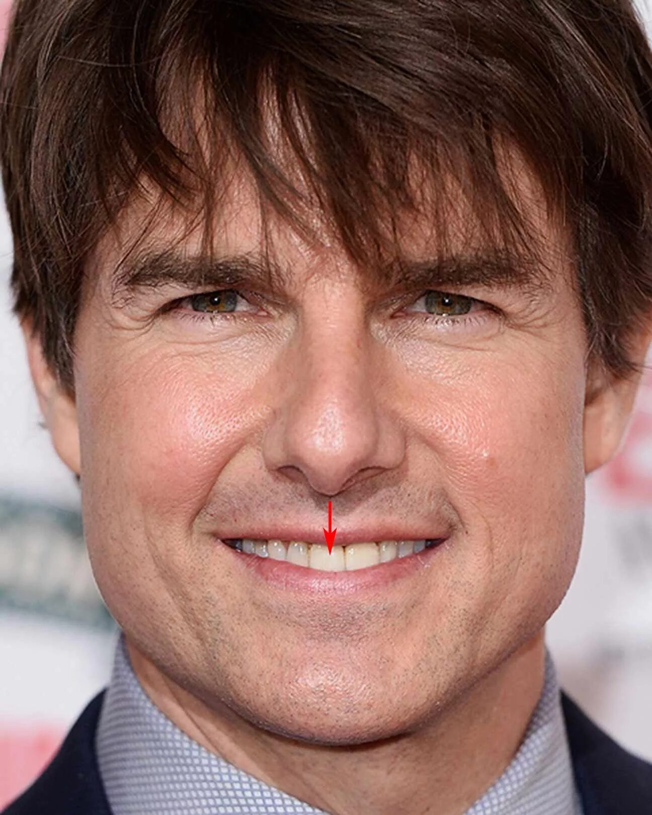 Некрасивые зубы. Том круз 2005. tom cruise teeth. том круз улыбка. зубы тома круза.