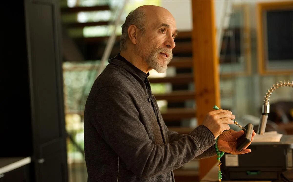 Тони 6 сезон. Тони амендола менталист. Тони амендола. Тони амендола актер. Михаил боярский и путин.