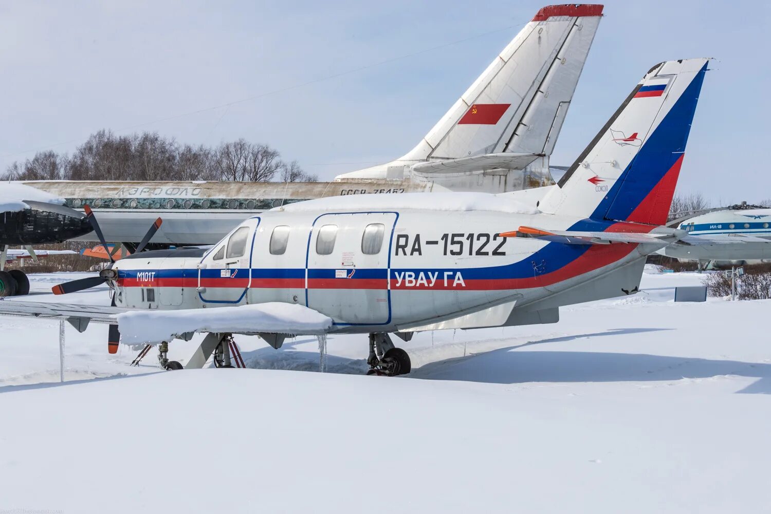 М 101 т. Самолет гжель м101-т. самолёт м-101т «гжель» кабина. м101т гжель. т 101 грач самолет.