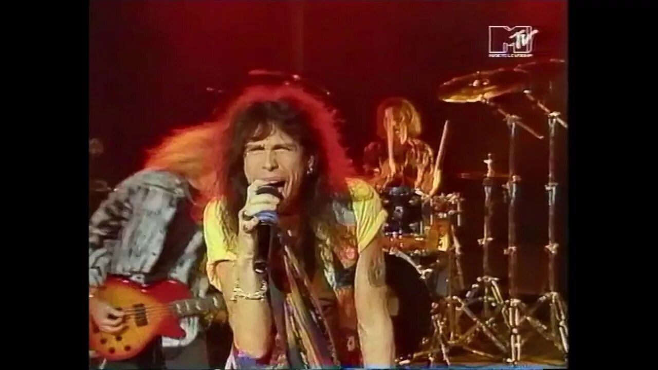 Aerosmith cryin. Aerosmith 1993. Aerosmith - Cryin' (1993). Aerosmith Rocks 1976. Crying' Aerosmith Алисия.