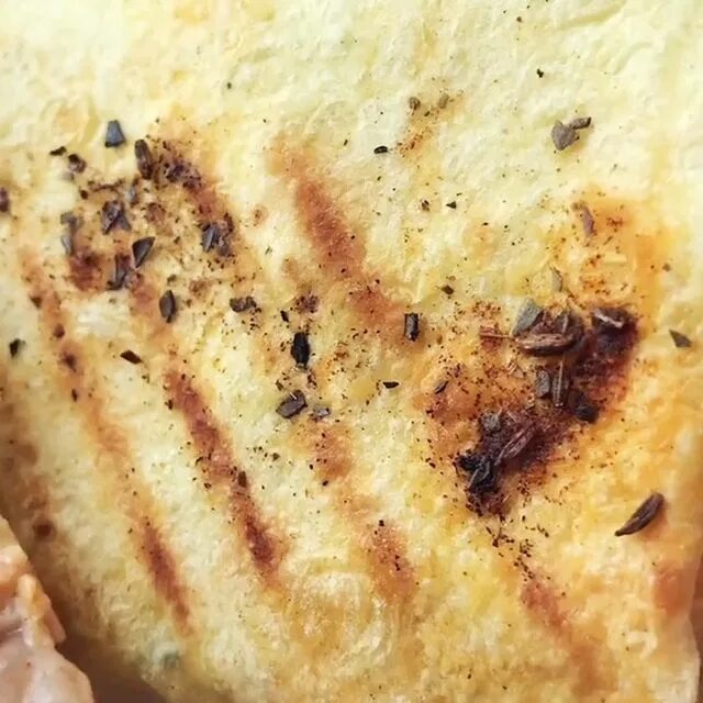 Лаваш реклама баннер. Шаурма с начос. Шаверма сеньор дёнер. Шаверма большой куш череповец. Шаурма круглосуточно.