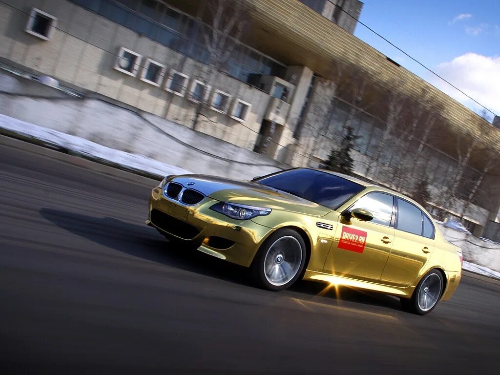 Золотая м5. БМВ Давидыча м5. BMW m5 Gold. BMW e60 Золотая. Золотая BMW m5 Давидыча.