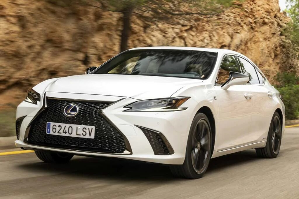 Lexus es 2022. Лексус ЕС 2022. Lexus es 2023. Лексус ЕС 200. Лексус 2023 года купить