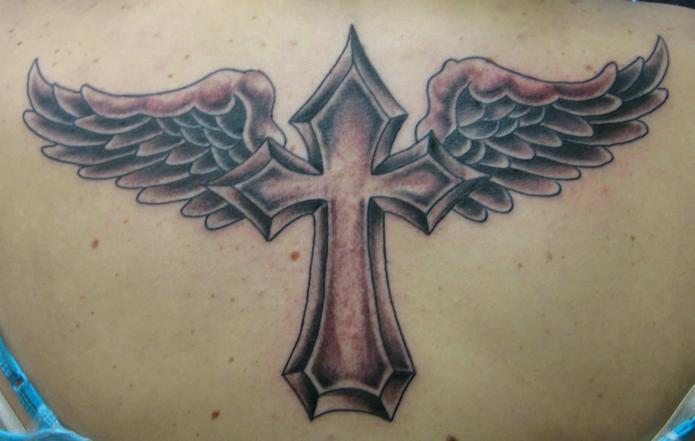 крест с крыльями эскиз. кельтский крест с крыльями. кельтский крест с крыльями. тату крест с крыльями. крест с крыльями.