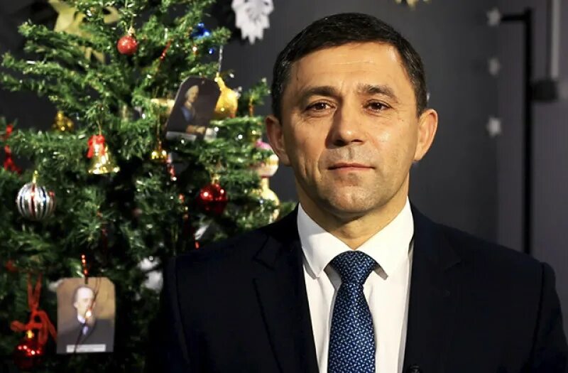 Новогодний мэр. Олег Витальевич с новым годом. С новым годом Олег. Олег Сергеевич с наступающим новым годом. В Грузии поздравляют с новым годом мэры.