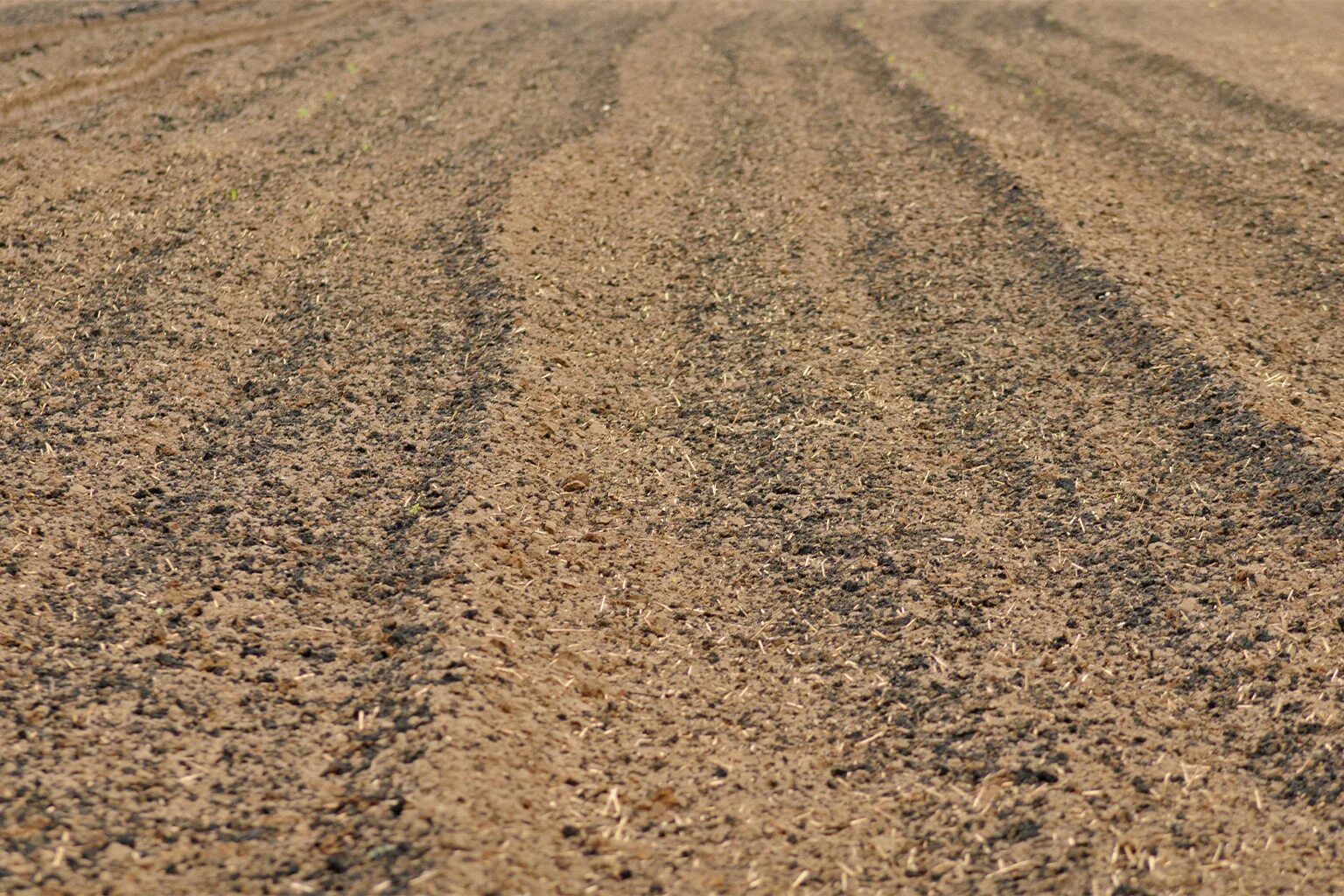 Быть вспаханной землей. Быть вспаханной землей. Быть вспаханной землей. Поле чернозем. Вспаханная земля текстура.