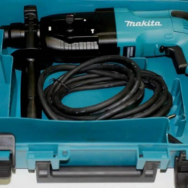 Макита hr2450. Перфоратор Makita 2450. Перфоратор Makita hr2450. Перфоратор Макита hr240. Макита hr2450 купить