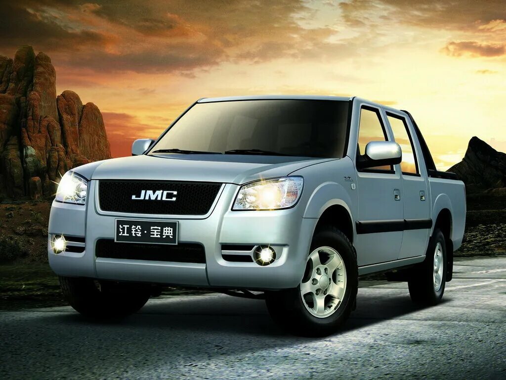 Китайский форд транзит 2024. Jmc carrying. Пикап jmc baodian. Китайский jmc. Китайский jmc.