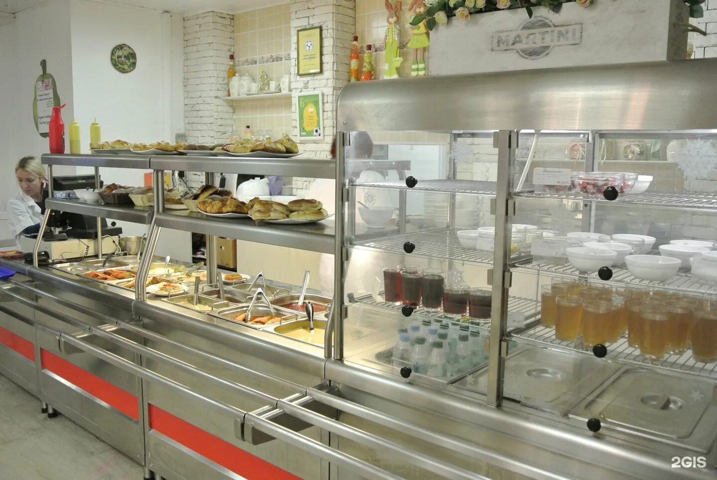 Kafe-stolovaya novaya. Балтай кафе столовая пивиц. Орбитовская ул столовая кафе. Столовая в новосибирском вокзале. Столовая новосибирск.