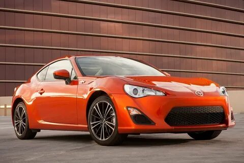 Машина scion