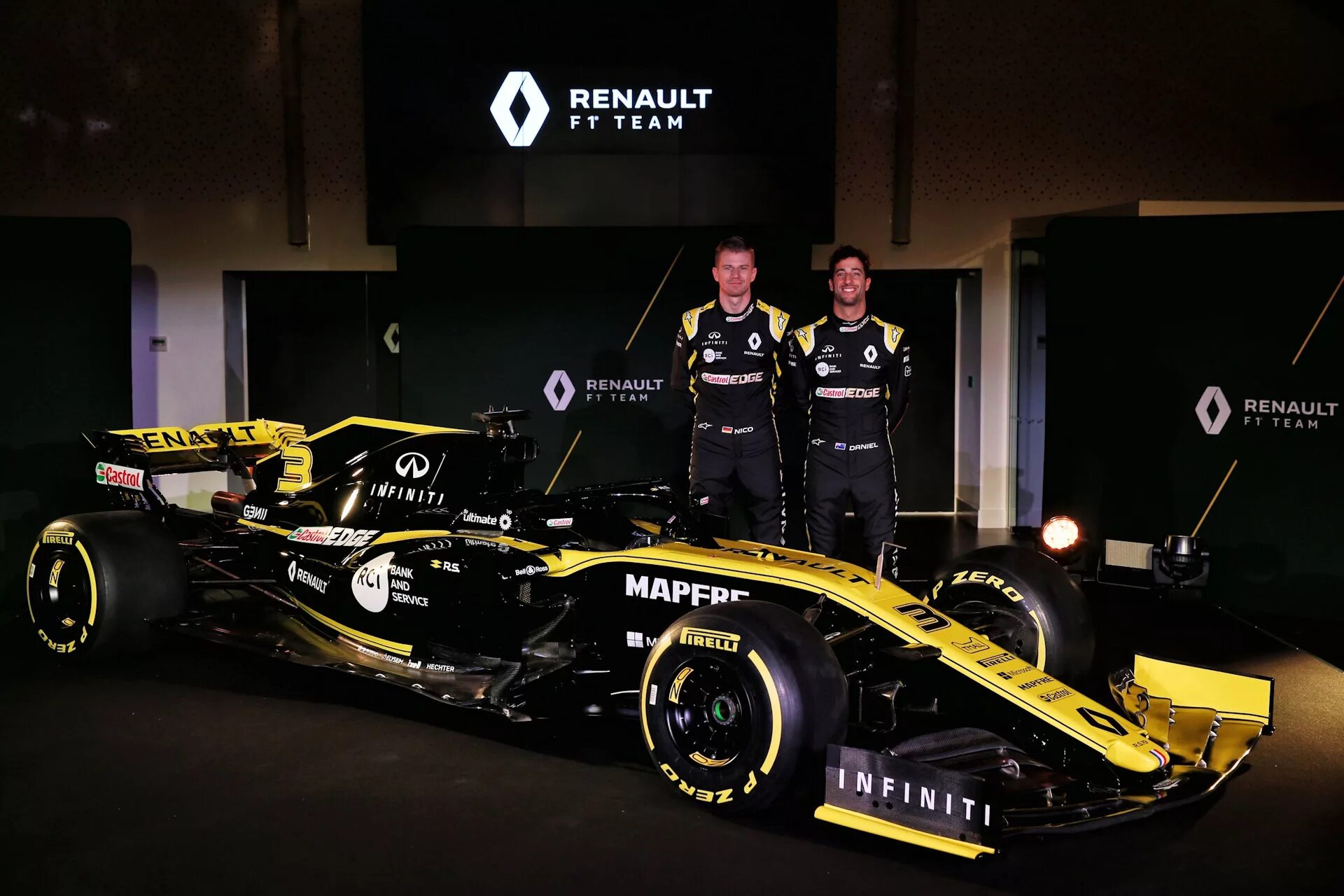 Renault f. Renault f1 2019. Болид ф1 Рено. Renault f1 Team rs19. Formula 1 Renault.