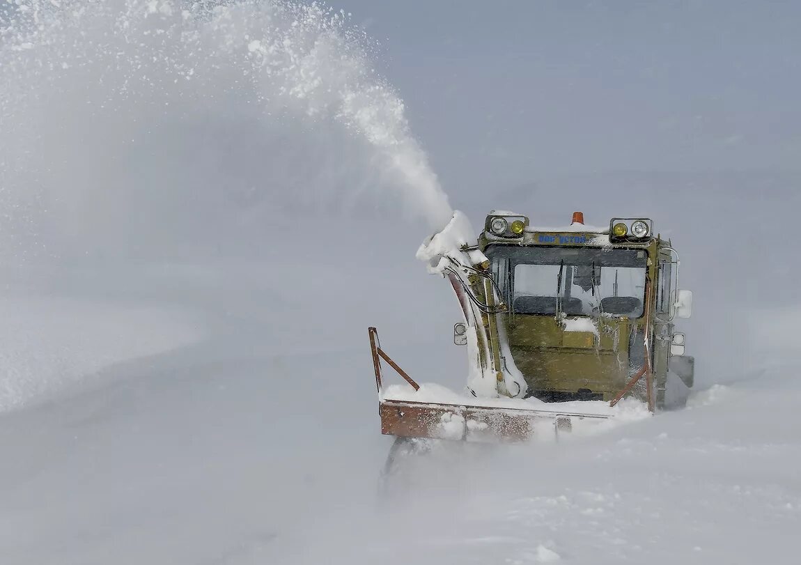 Установка пурга. Пурга на Камчатке. Снегоуборочная техника. Снегоуборочная техника на Камчатке. Снег на Камчатке.