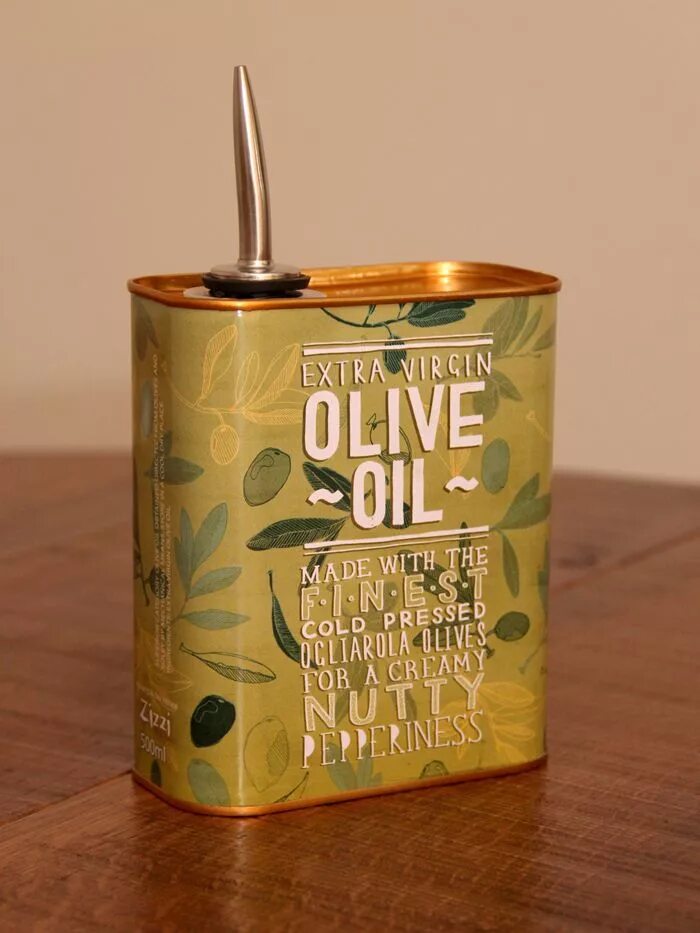 Оливковое масло упаковка. Упаковка для бутылки оливкового масла. Оливки дизайн упаковки. Красивая упаковка масла оливкового.