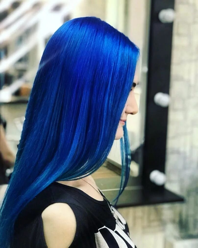 Синие волосы купить. Тоника Midnight Blue. Синие волосы. Синий цвет волос. Синее окрашивание.