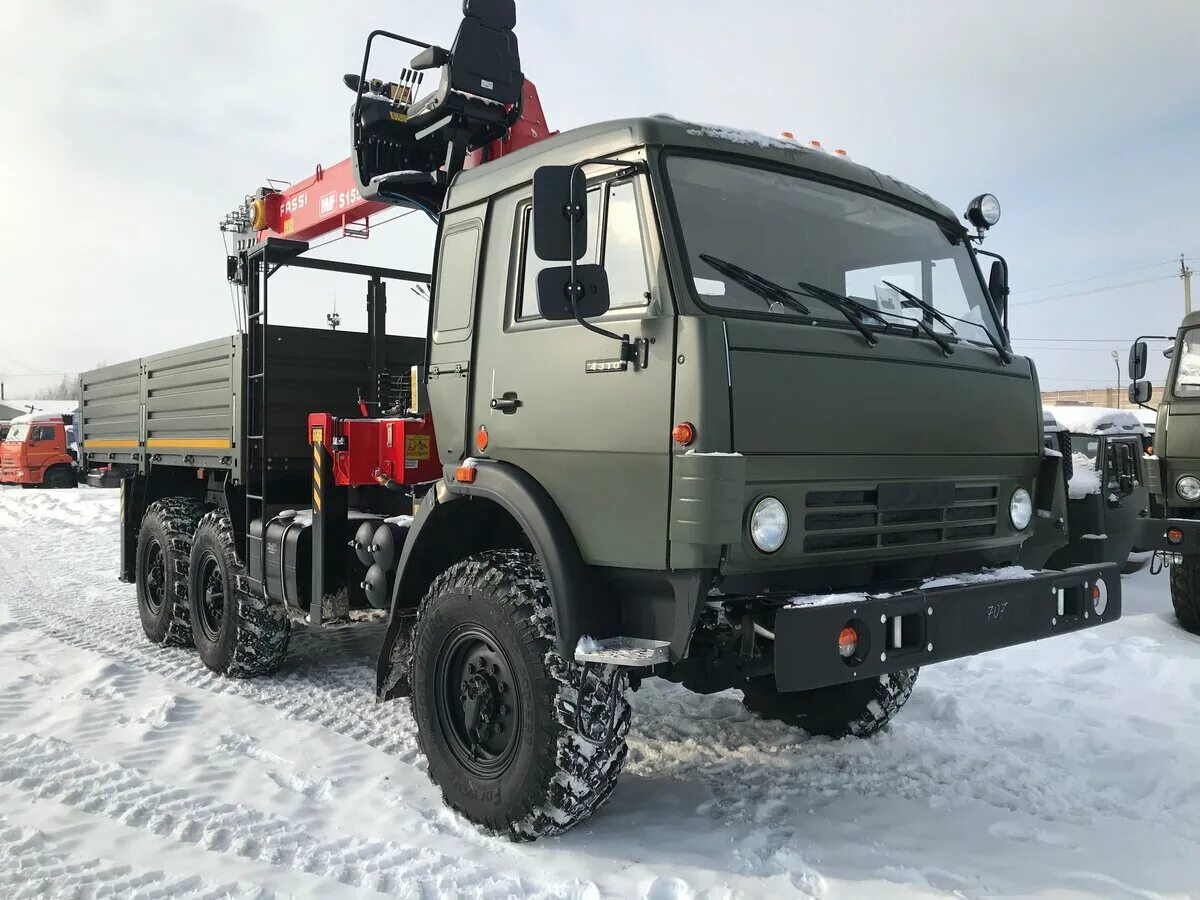 Камаз 4310 вездеход. Камаз 4310 воровайка. 4310 манипулятор. 4310 манипулятор. Камаз 4310 с манипулятором.