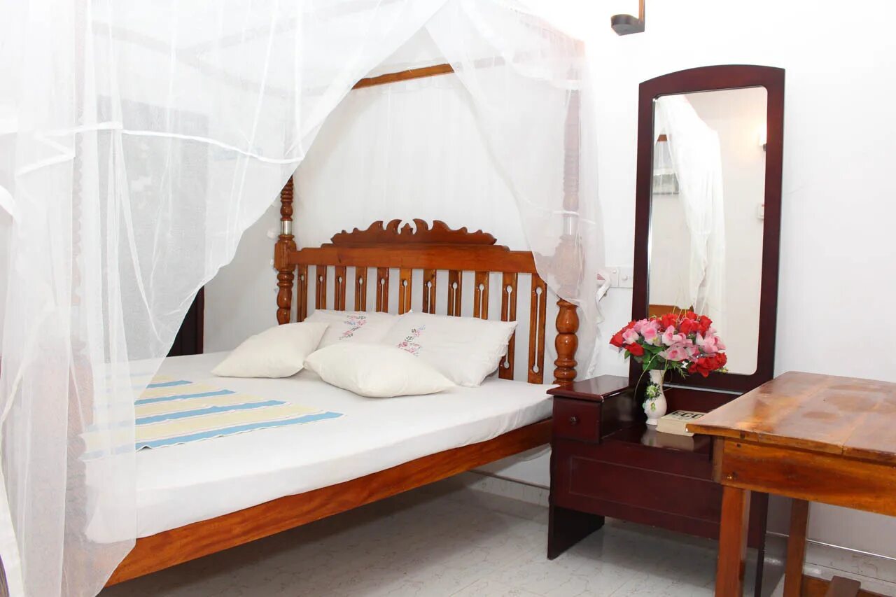 Primrose guest house шри ланка. Гестхаус шри ланка. ravihari guest house hotel шри-ланка. мебель шри ланка. prime guest house шри ланка\.